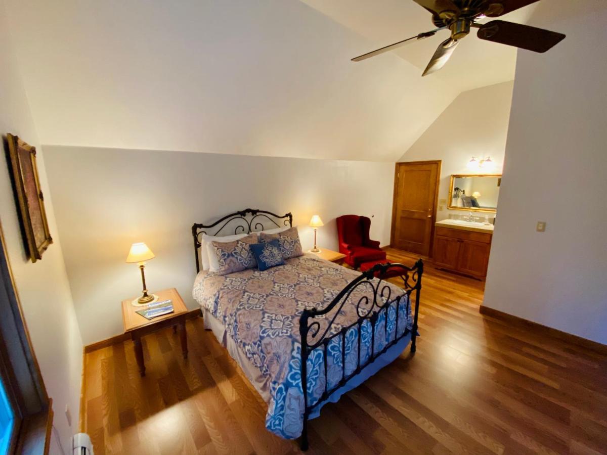 Apple Orchard Inn Hermosa Exterior foto